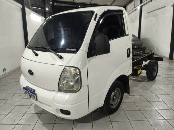 KIA BONGO 2.5 K-2500 4X2 CS TURBO DIESEL 2P MANUAL
